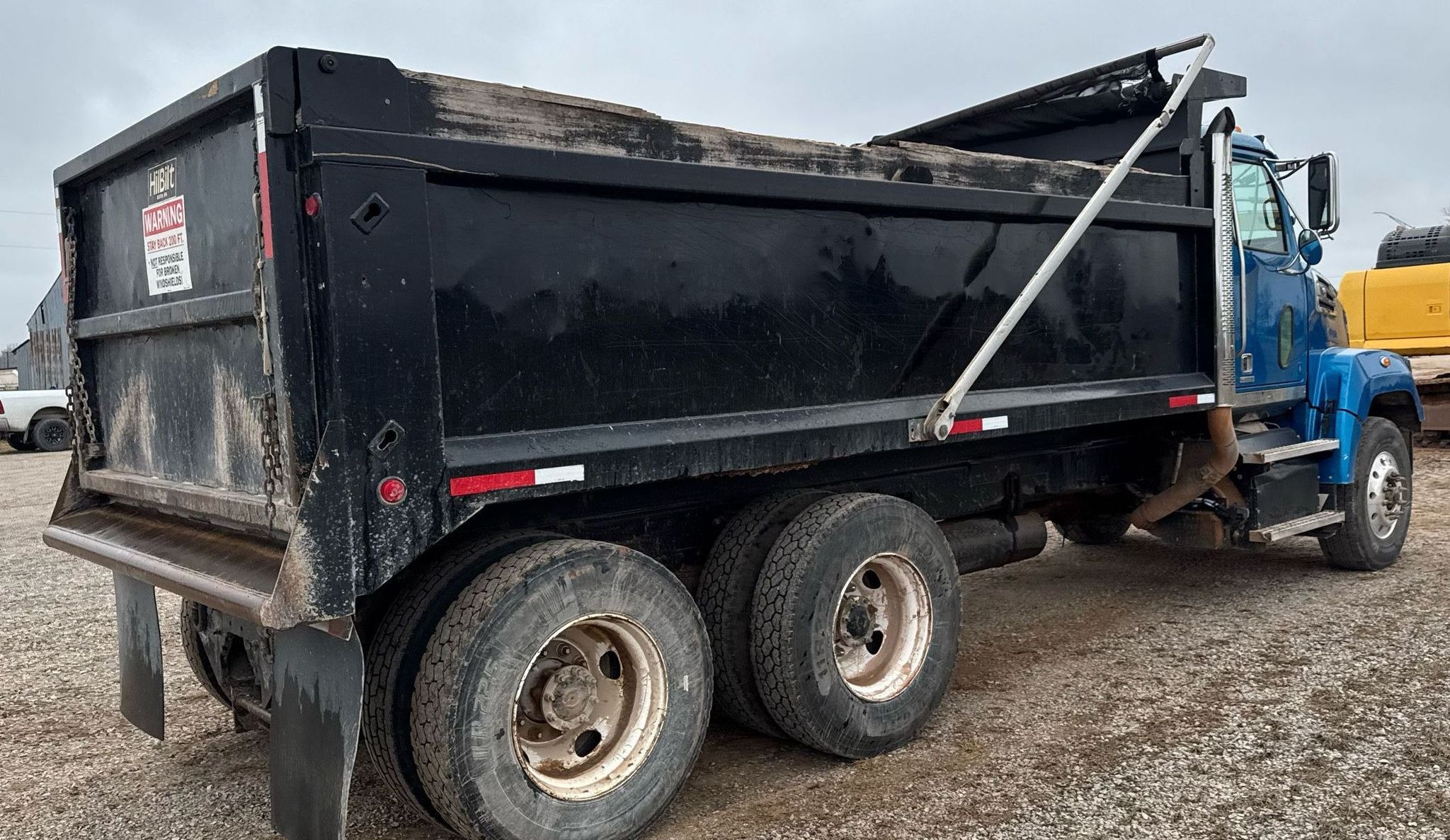 2018 Western Star 4700SF Dump Truck thumbnail 4