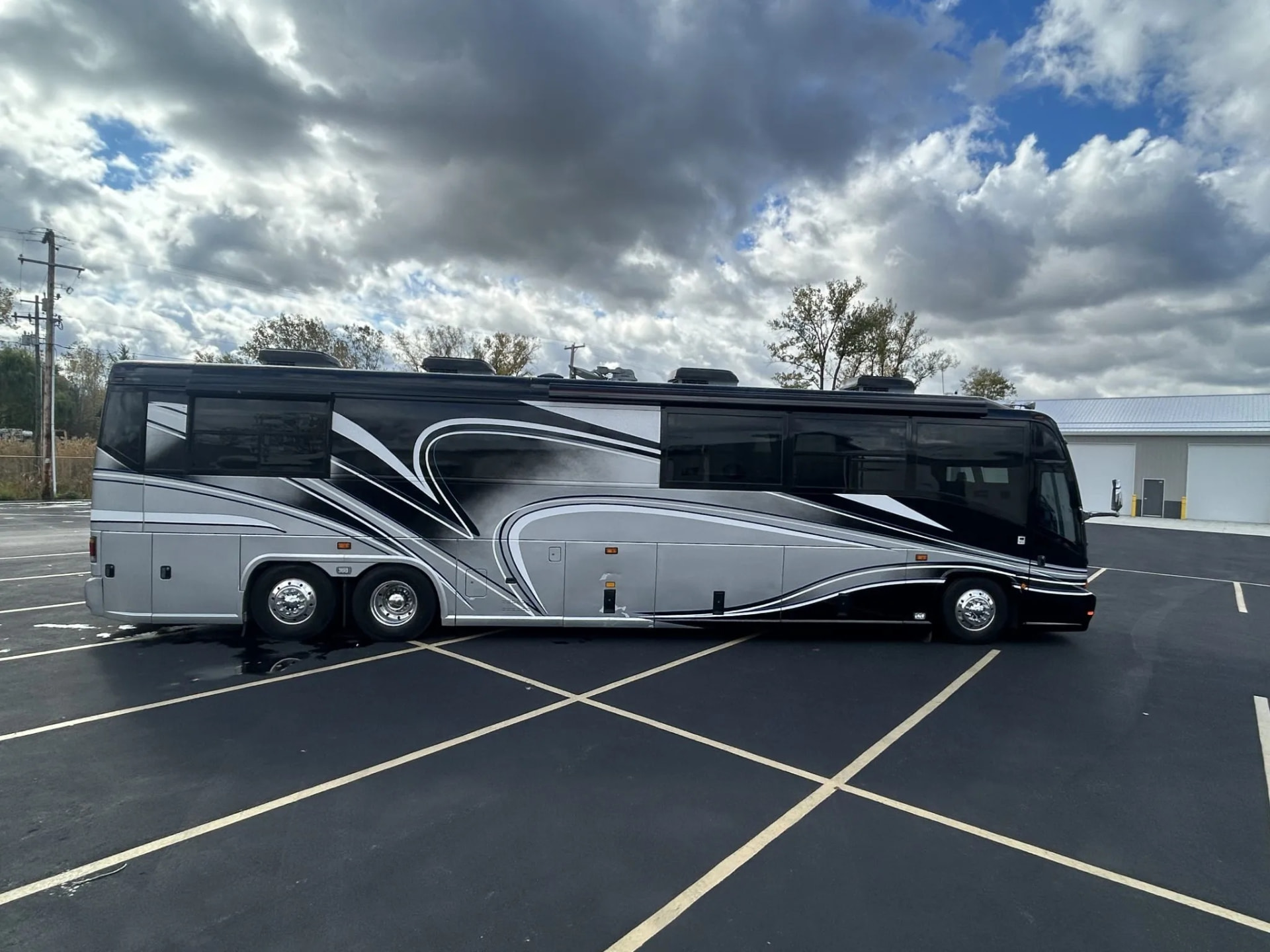 2000 MCI E4500 Renaissance 45 thumbnail 6