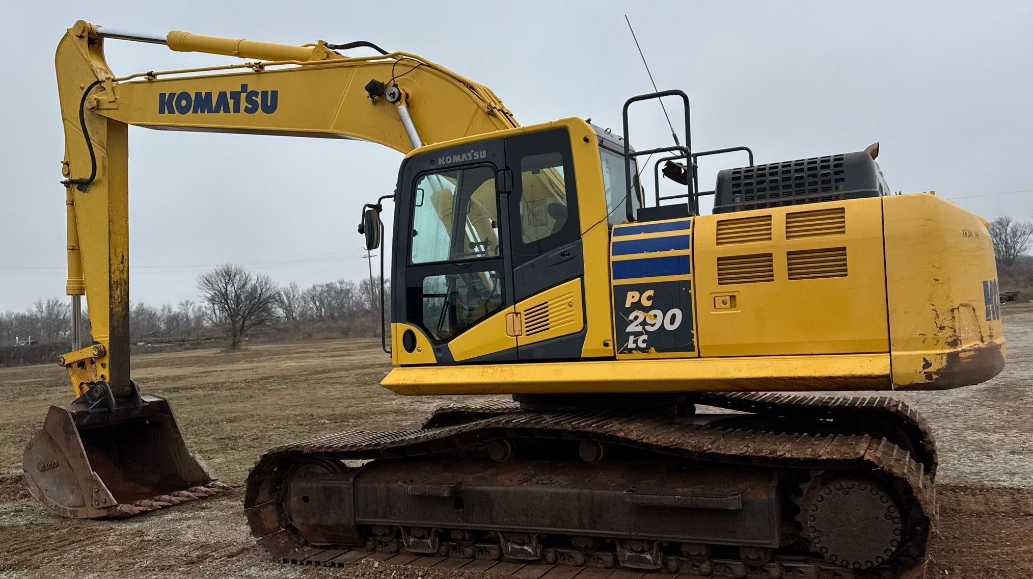 2015 Komatsu PC290LC-11 Excavator thumbnail 7