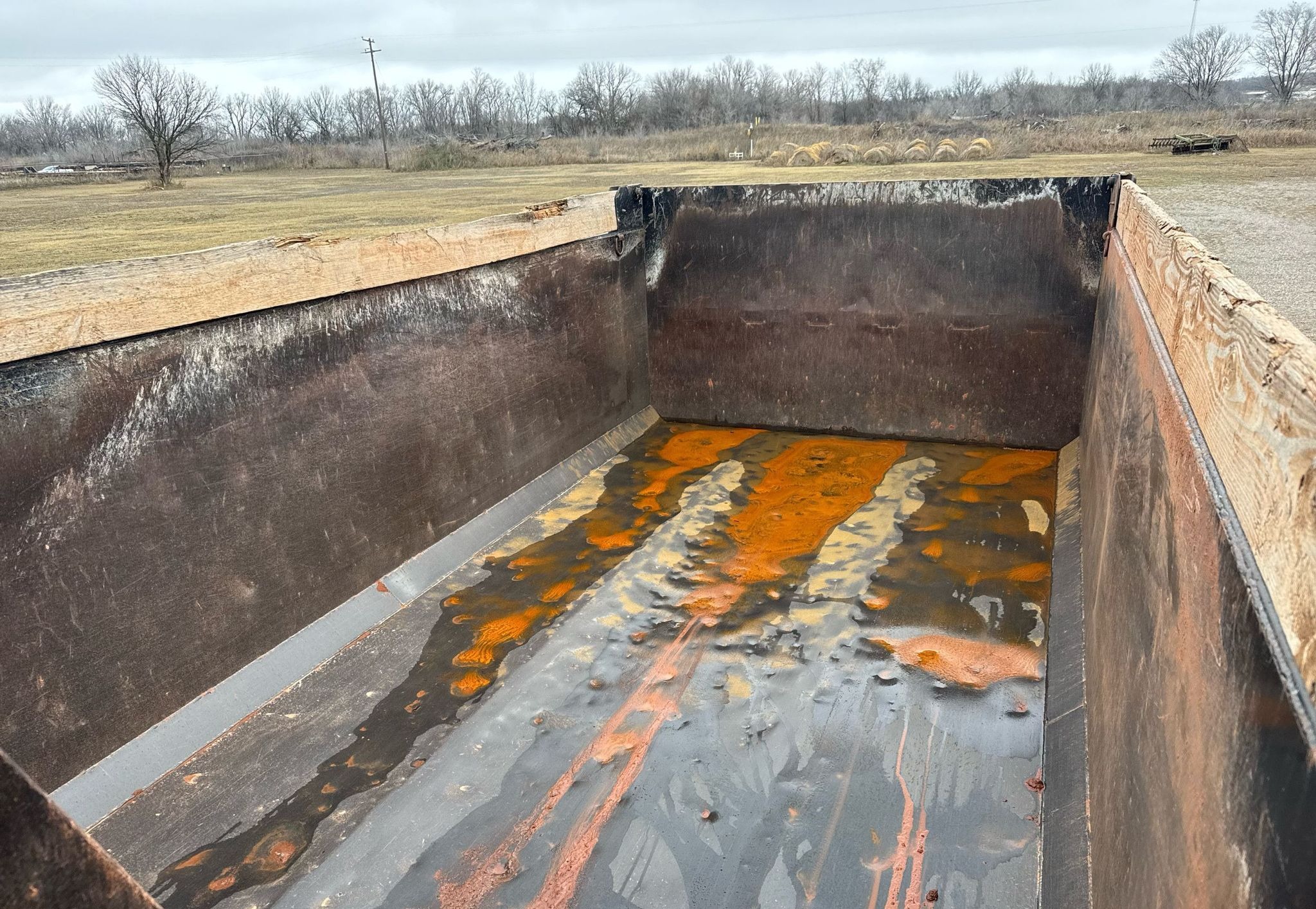 2018 Western Star 4700SF Dump Truck thumbnail 17