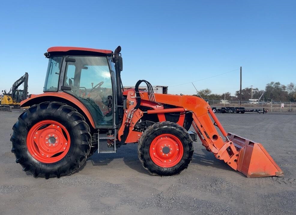 2016 Kubota M5-111HDC24 thumbnail 5