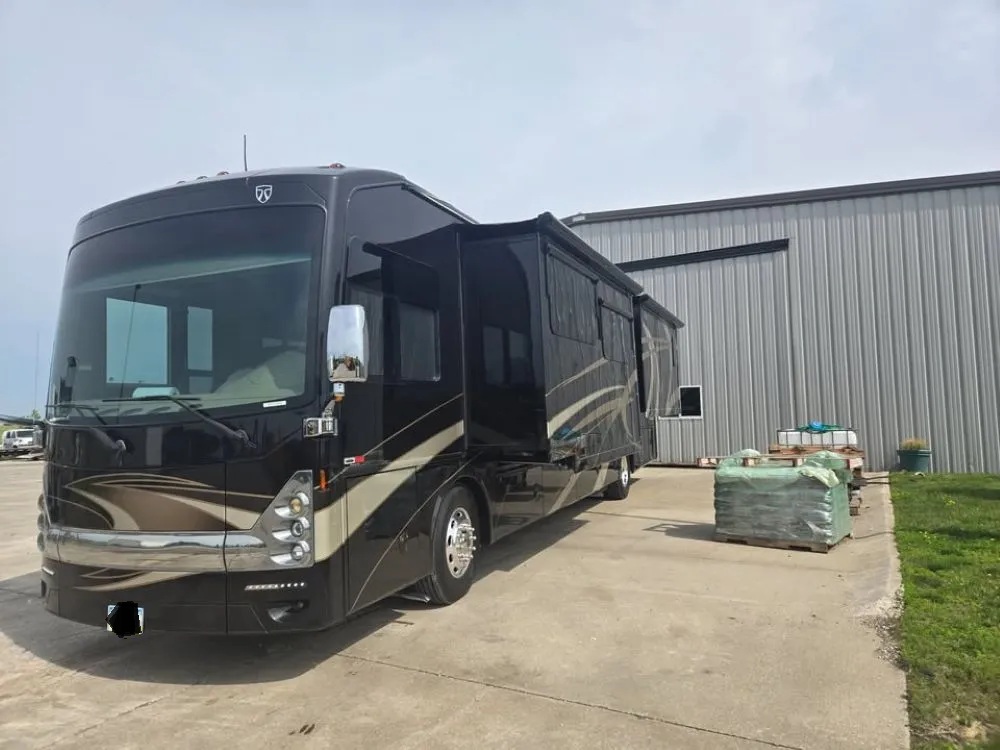 2015 Thor Motor Coach Tuscany 40DX