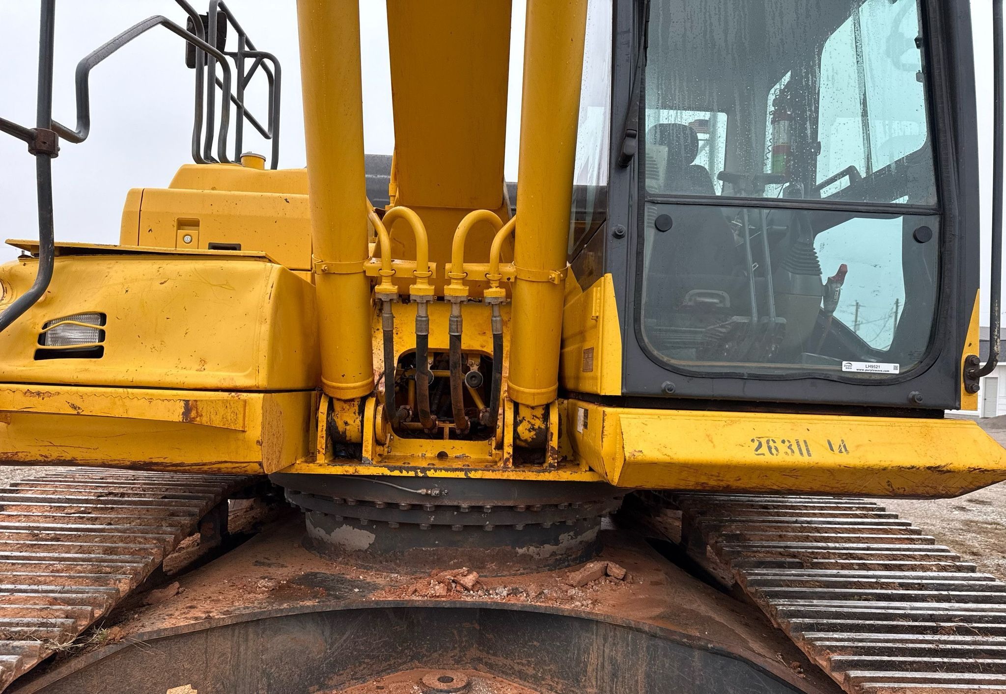 2015 Komatsu PC290LC-11 Excavator thumbnail 8
