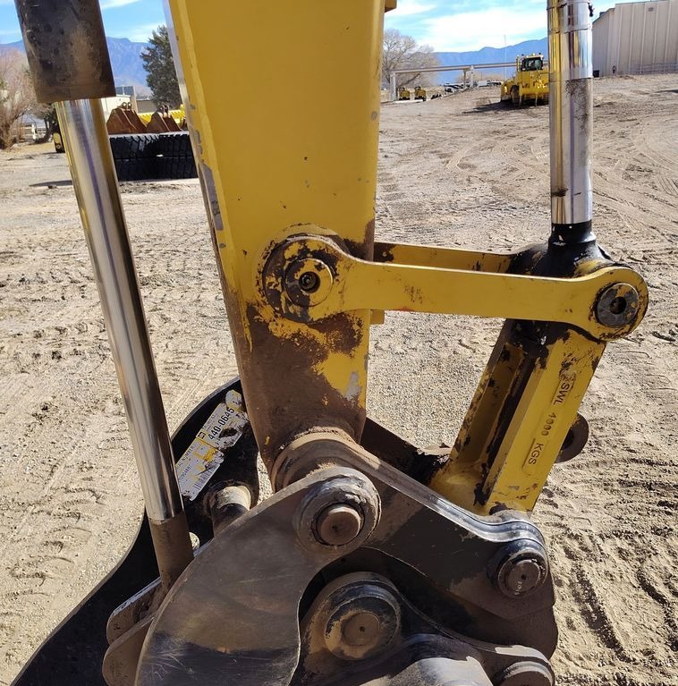 2019 Caterpillar 308E2 CR Mini Excavator thumbnail 16