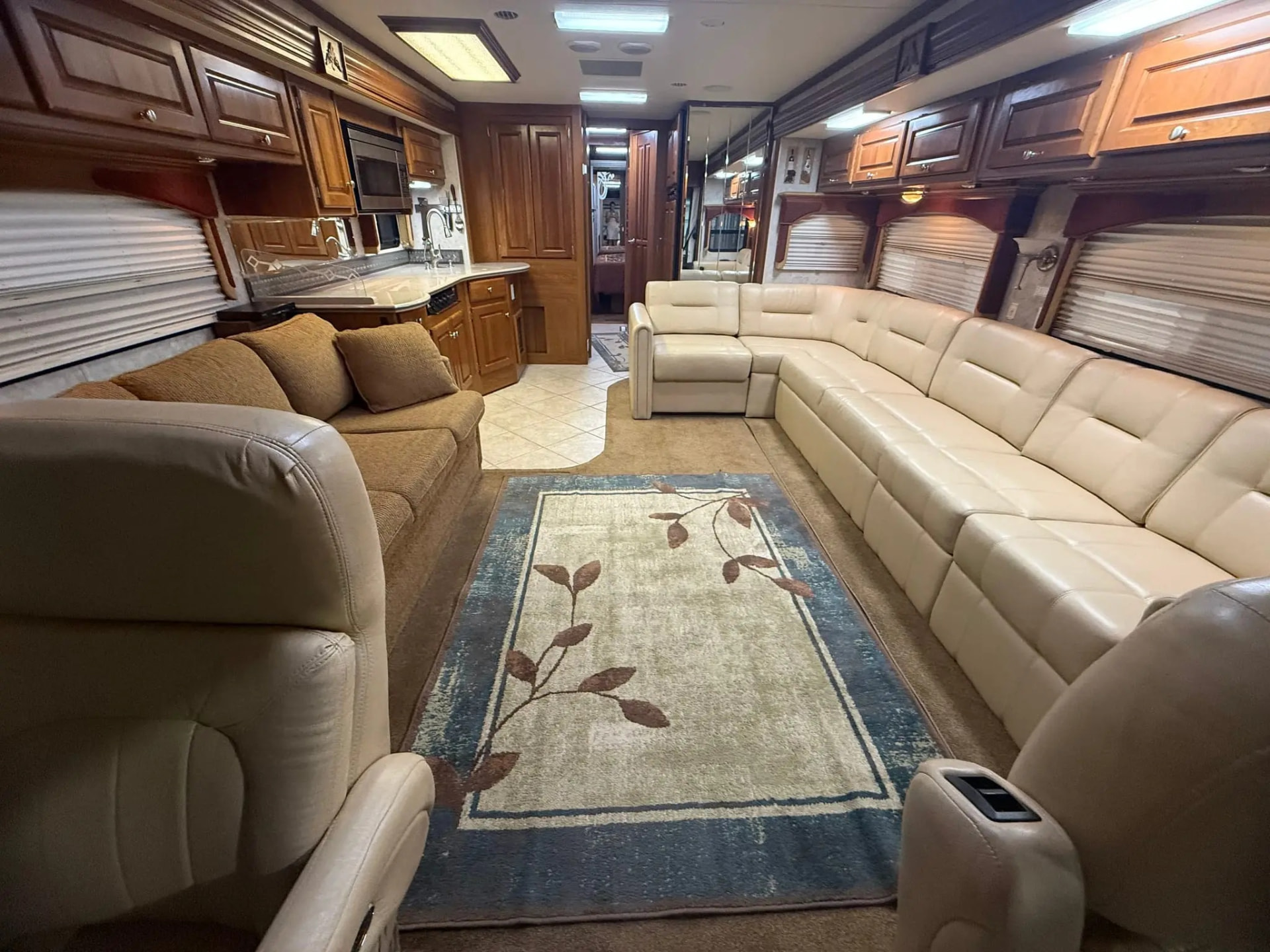 2005 Monaco Diplomat 38PDQ thumbnail 6